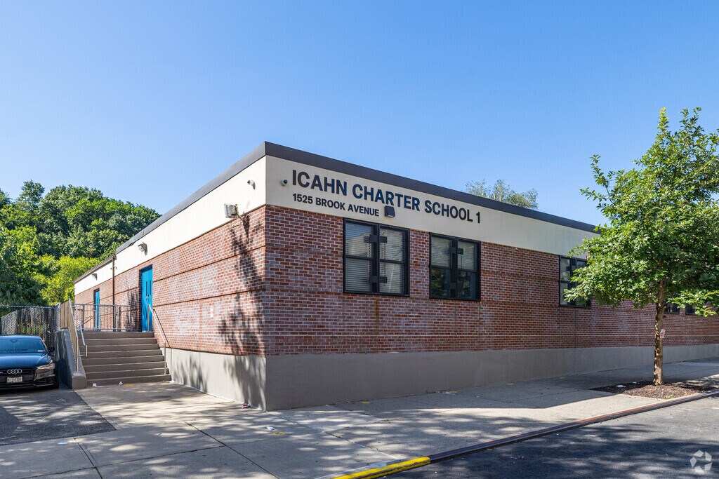 Icahn Charter School 1 is in Claremont Village, The Bronx.