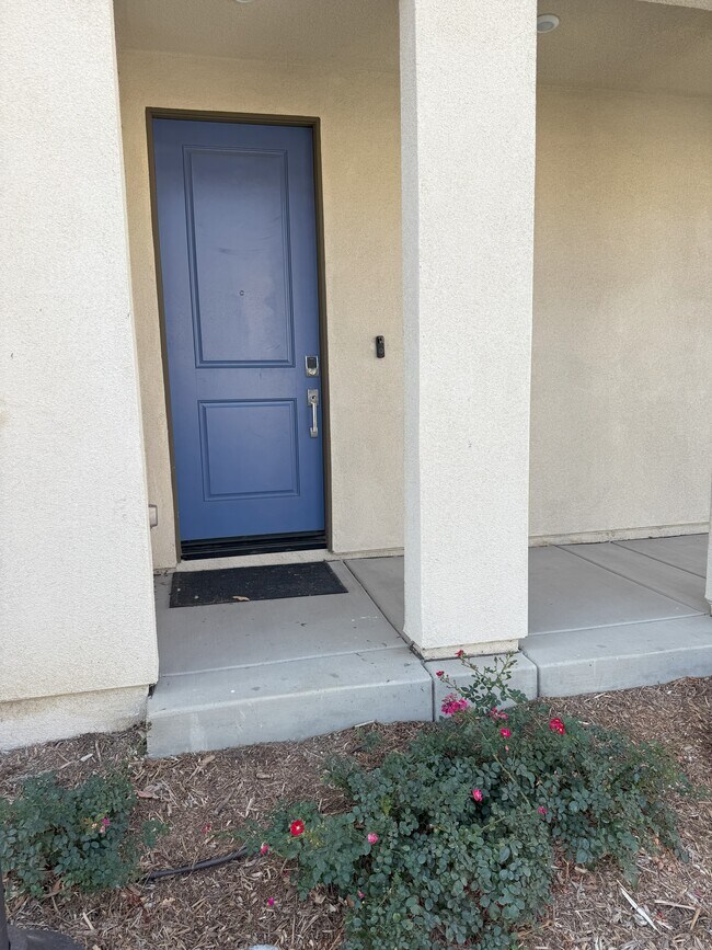 1971 S Ambrosia Way, San Bernardino, CA 92408