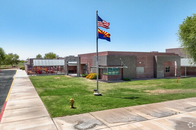 Students at Gary A. Knox Elementary engage in programs that promote critical thinking and collaboration.