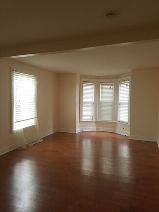 1802 Hovland Ct Unit 1, Evanston, IL 60201