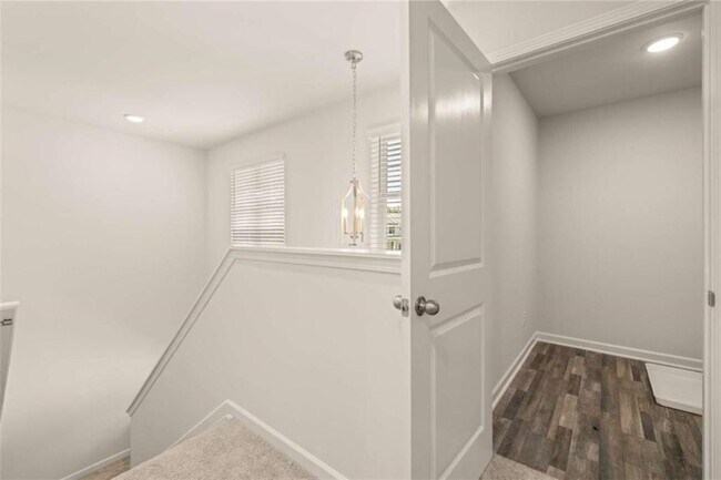 2707 Riverpine Trail SW, Atlanta, GA 30331 - photo 4