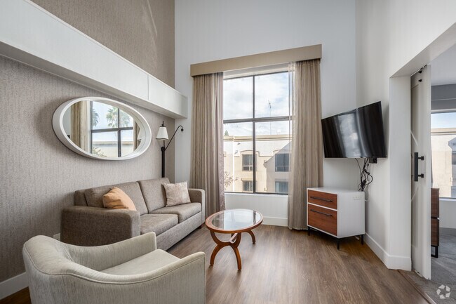 Sunrise Station, Rancho Cordova, CA 95742 - photo 6