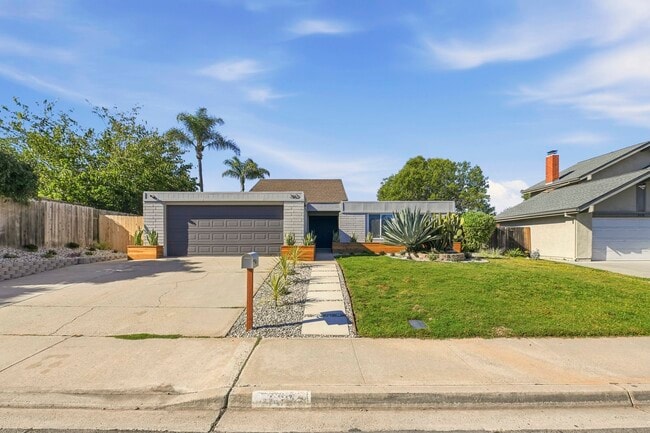 362 Via Los Arcos, San Marcos, CA 92069 - photo 2