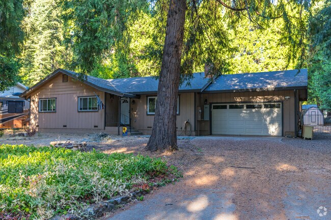 Find your dream ranch-style home in Buckhorn, CA.