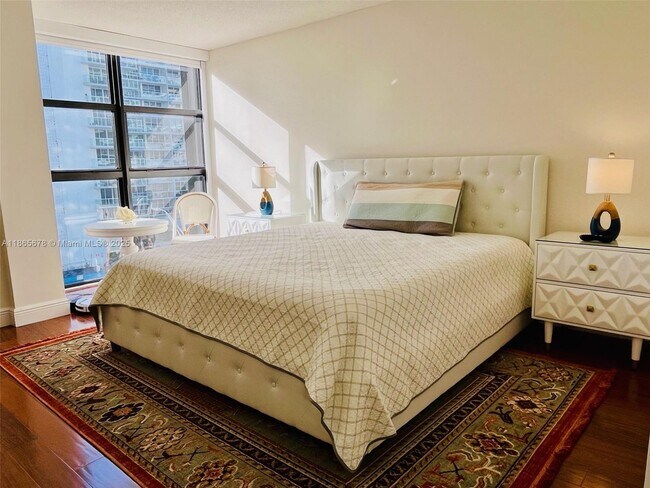 L'Excellence unit 602, Miami Beach, FL 33140 - photo 5