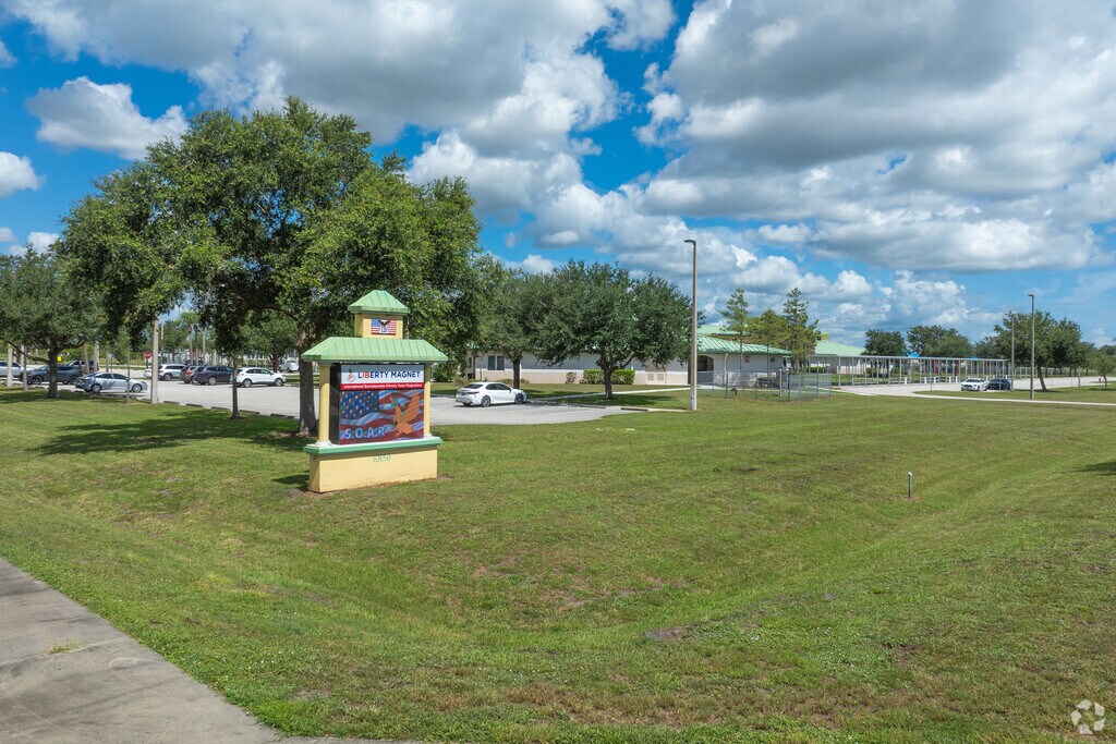 Liberty Magnet School