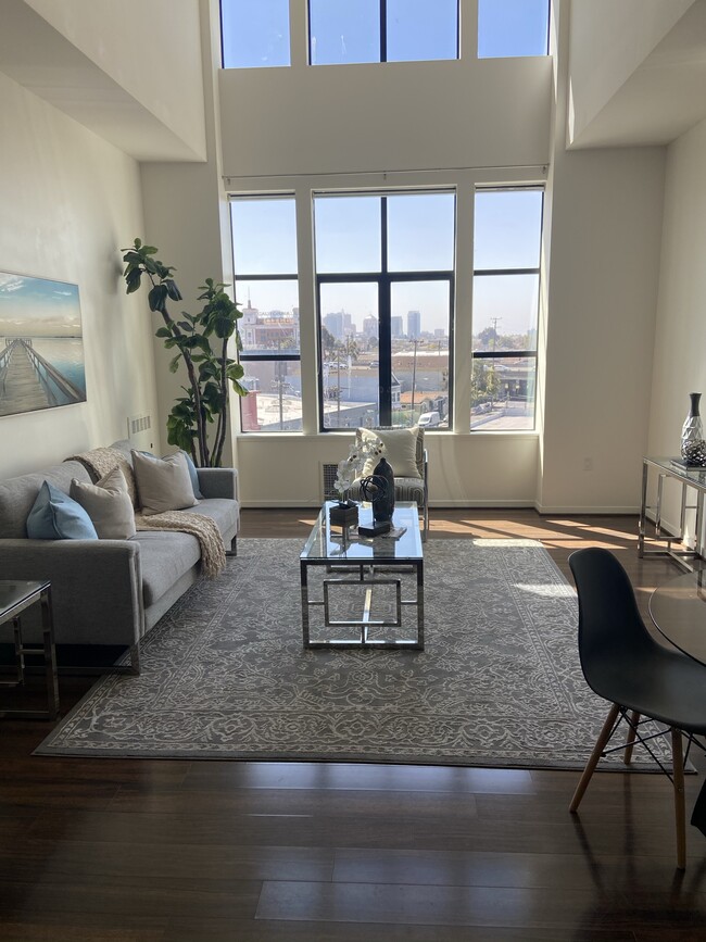 3801 San Pablo Ave Unit 407, Emeryville, CA 94608