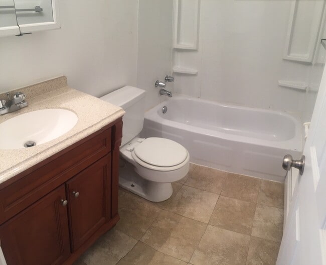 Elk Crossing Apartments, Elk River, MN 55330 - photo 3