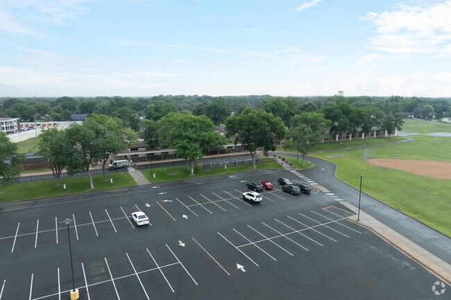 Crest View Elementary School provides education in the neighborhood of Brooklyn Park.