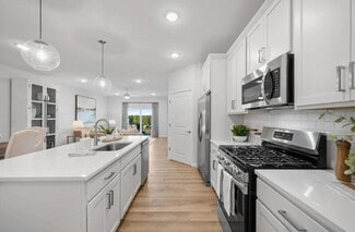4316 Hudson Dr, Hudson, OH 44224