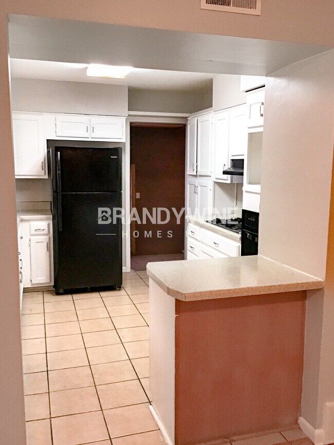 3035 Christine Rd, Memphis, TN 38118 - photo 2