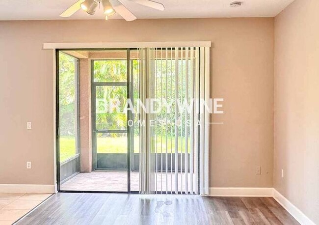 1211 La Fortuna Blvd, Kissimmee, FL 34744 - photo 4