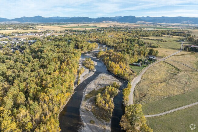 Residents of Four Corners enjoy a relaxed pace of life, surrounded by Bozeman’s natural beauty.