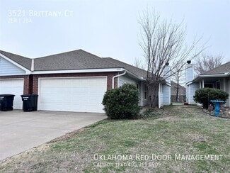 3521 Brittany Ct, Moore, OK 73160