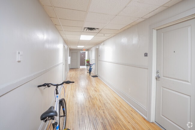 Stradford Flats, Minneapolis, MN 55403 - photo 4