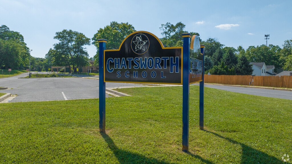 Chatsworth School, Rankings & Reviews - Homes.com