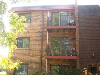 1785 W Algonquin Rd Unit 3A, Mount Prospect, IL 60056