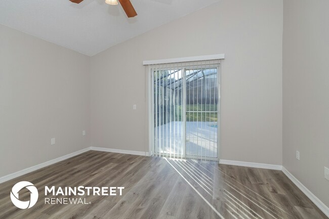 2808 Playing Otter Ct, Kissimmee, FL 34747 - photo 3