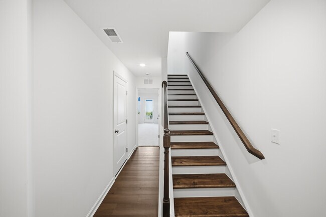 3709 Elm Grove Ln, Raleigh, NC 27604 - photo 5