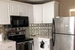 Kitchen with stainless Steel appliances
