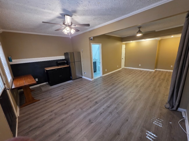 3374 Royal Oaks Dr, Gainesville, GA 30506 - photo 2