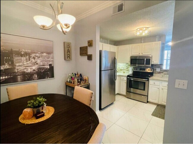 501 Knights Run Ave unit 1219, Tampa, FL 33602 - photo 5