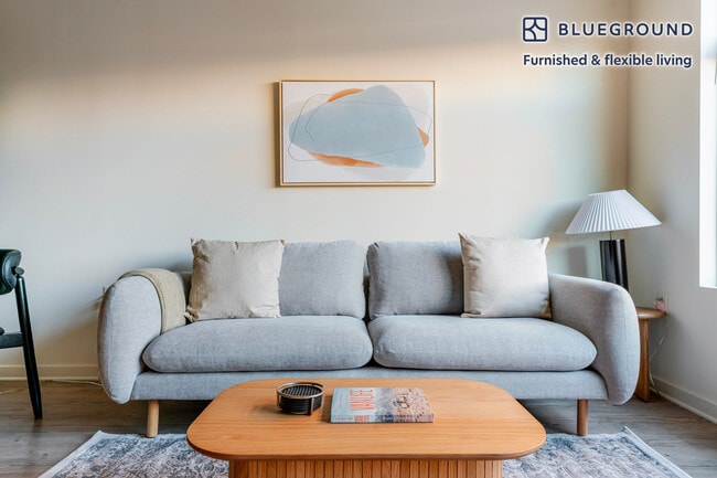 1128 N Irving St unit FL2-ID1145, Arlington, VA 22201 - photo 2