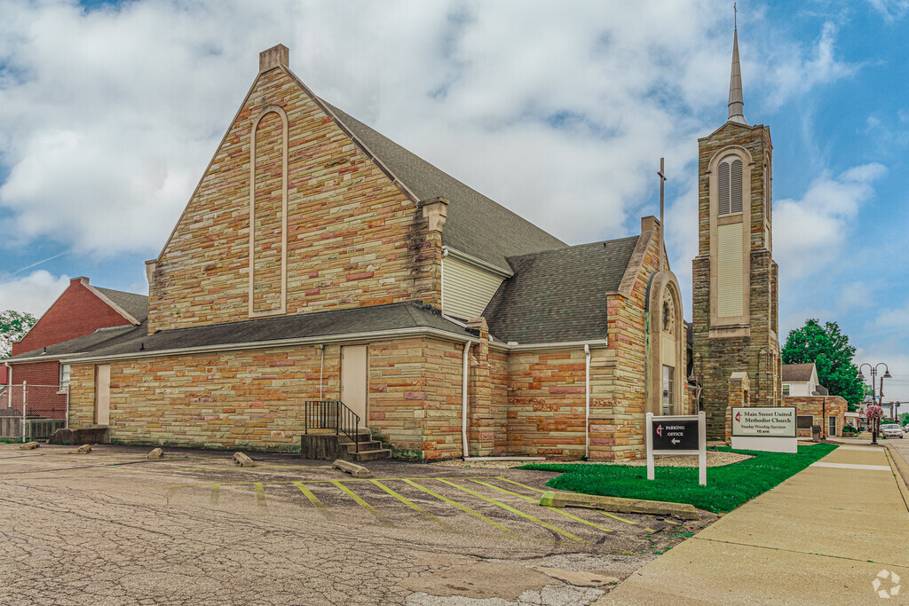 Acacia Academy, in Kokomo, is one of many private Christian school options available.