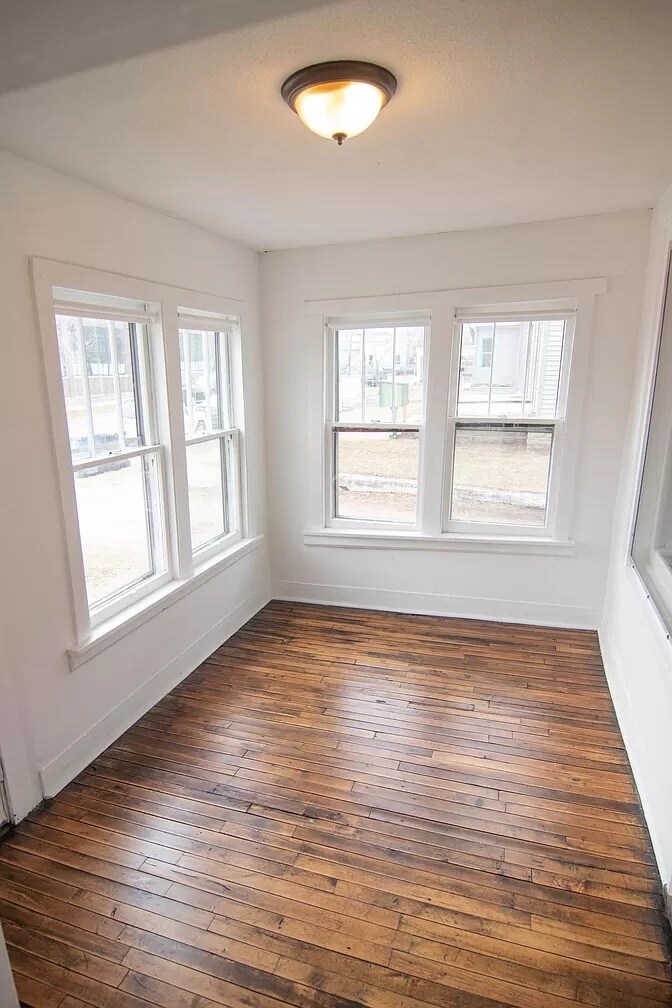 Left porch
