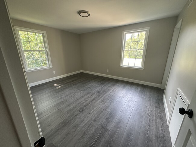 1677 Bluebird Dr unit 1677 B Bluebird Upst, Yardley, PA 19067 - photo 7