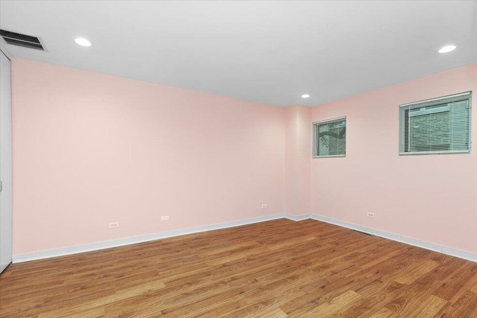 2828 N Talman Ave, Chicago, IL 60618 - photo 1