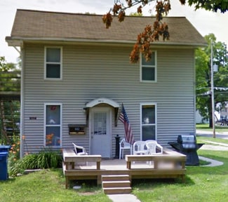 502 S Pine St Unit C, Mount Pleasant, MI 48858