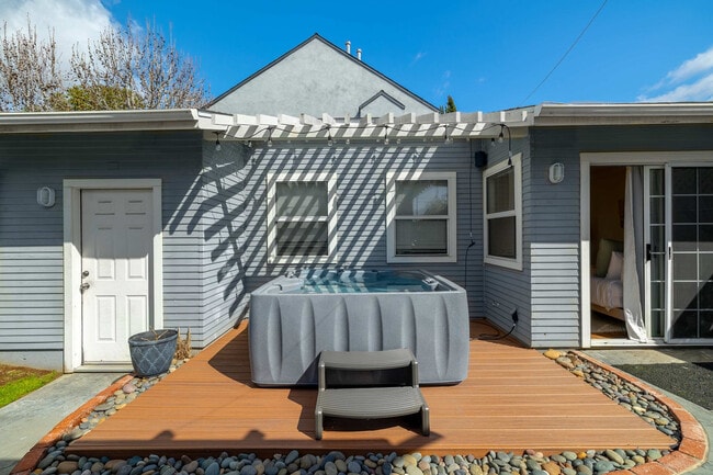 3931 Falcon St unit ID1062704P, San Diego, CA 92103 - photo 7