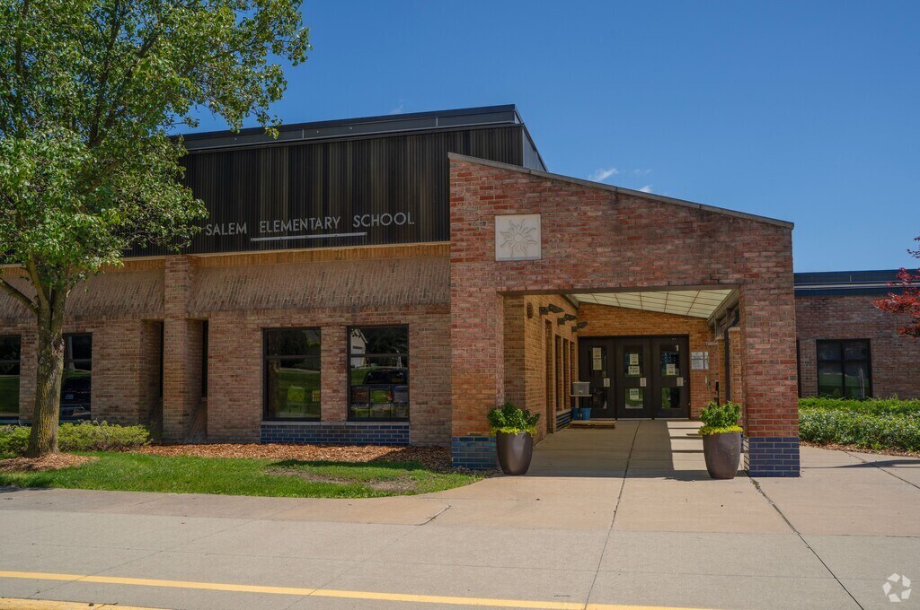 Salem Elementary School, Northville MI Rankings & Reviews