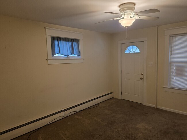 127 Fort St unit 1, Kingston, PA 18704 - photo 4