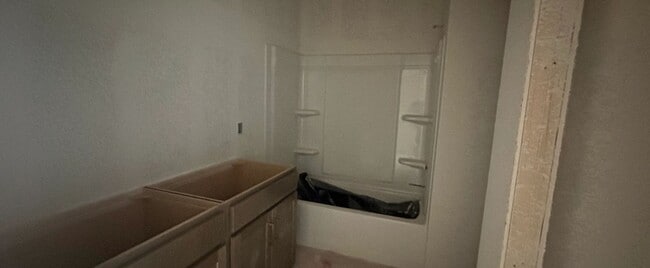 2505 Walking Y Rd, Georgetown, TX 78633 - photo 7