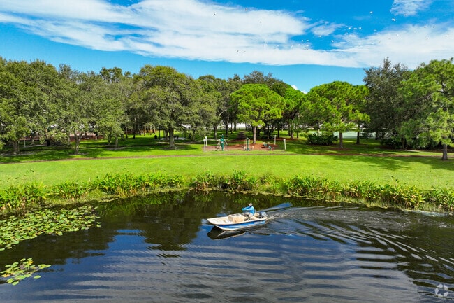Indian Creek Park has a lake for locals who enjoy fishing to enjoy.