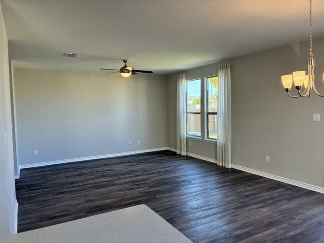 104 Bass Ln, New Braunfels, TX 78130 - photo 4