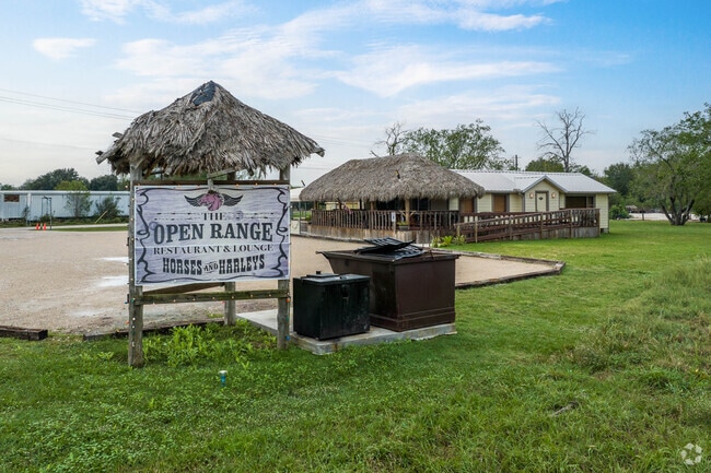 The Open Range in Damon welcomes bikers with classic fare.