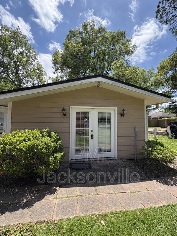2908 Post St, Jacksonville, FL 32205