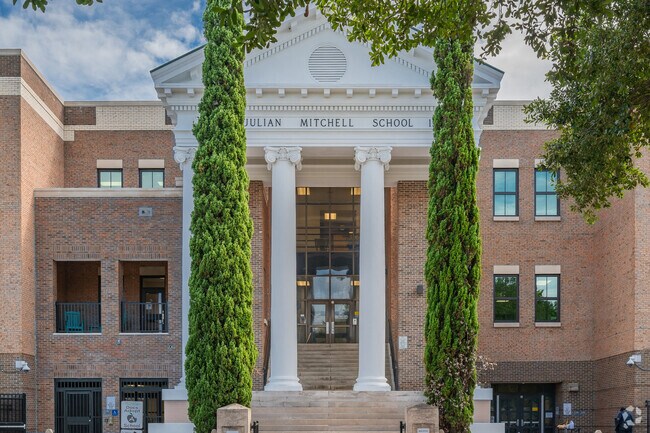 The Julian Mitchel Elementary School serves grades PreK-5 for kids living in and near Westside.