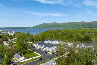 11 Lafayette Dr, New Windsor Township, NY 12553