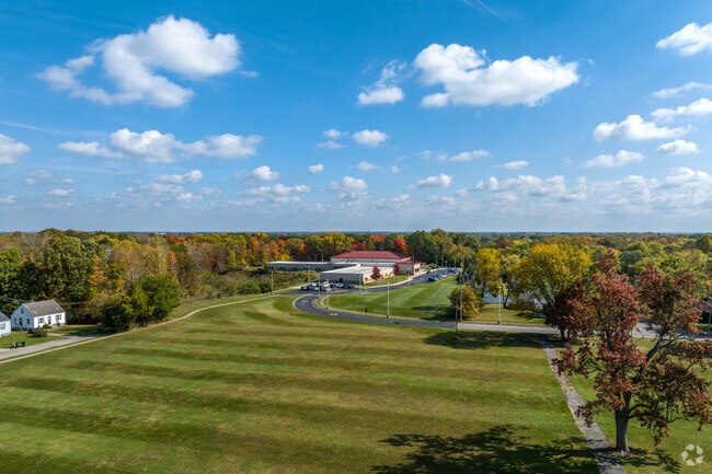 East Linden Elementary in Bridgeview, teaches students to collaborate.