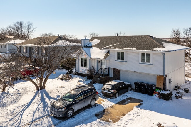 You can find midcentury homes thoughout Papillion.