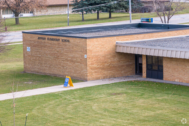 Jeffery Elementary School is located at 4011 87th Street in Kenosha, WI.