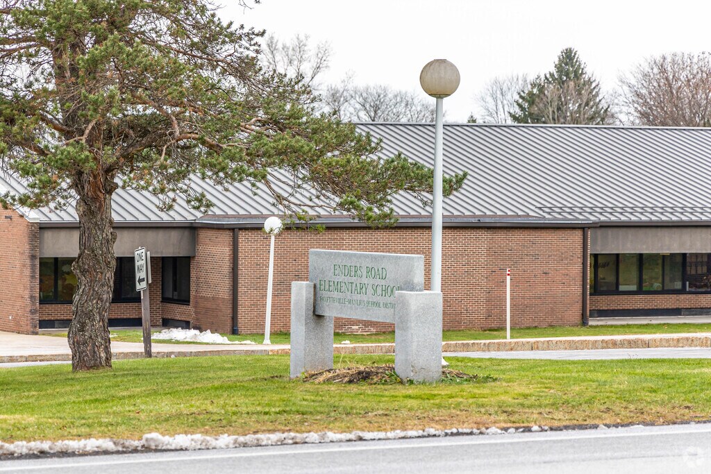 Enders Road Elementary serves kids K-5 in Manilus.