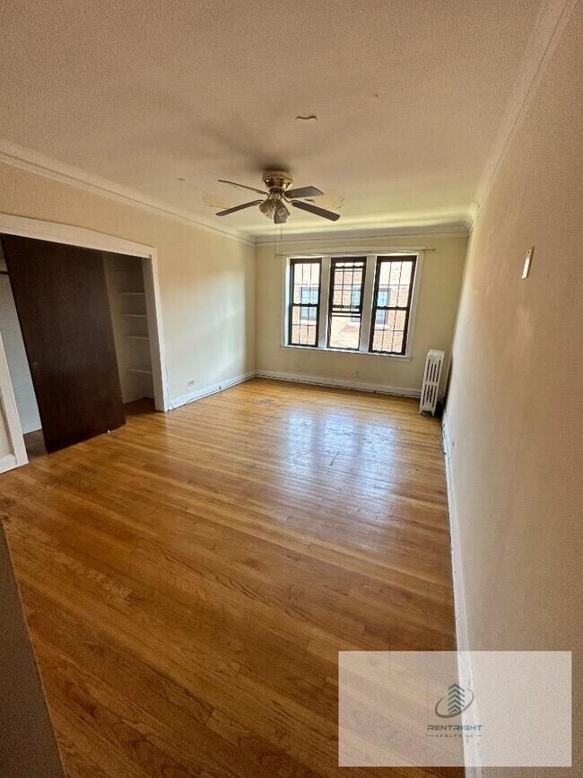 2505 W Winnemac Ave Unit 2505-B4, Chicago, IL 60625