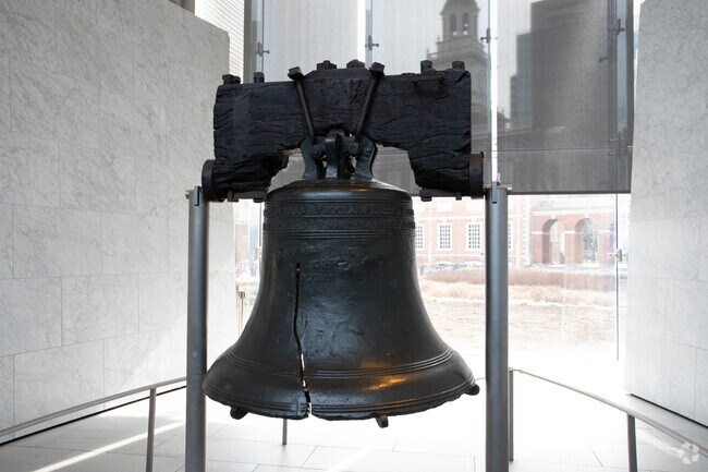 Old City is just a few blocks away from the symbol of American independence, the Liberty Bell.
