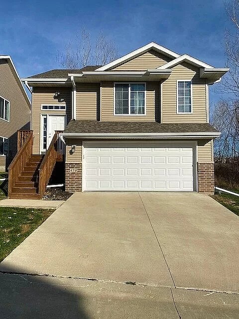 478 Rj Dr, Tiffin, IA 52340