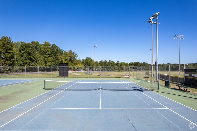 Tennis lovers will enjoy the two tennis courts at Pate Park.